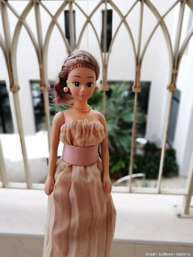 Кристина - русская девушка из эпохи 90-х (фото 4)