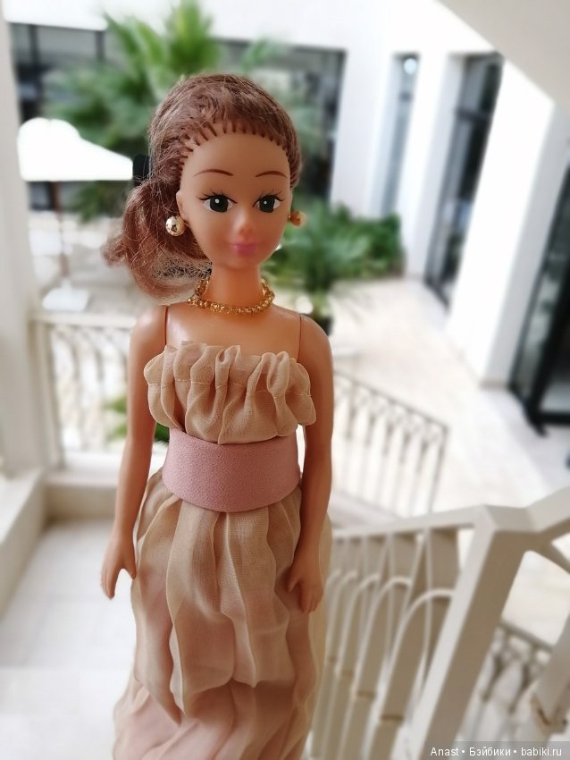 Кристина - русская девушка из эпохи 90-х (фото 7)