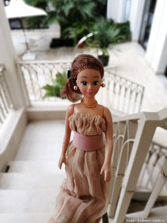 Кристина - русская девушка из эпохи 90-х (фото 5)