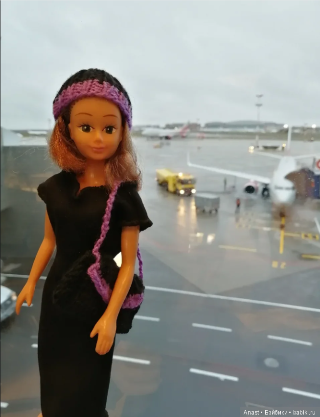 Кристина - русская девушка из эпохи 90-х