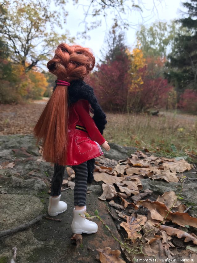 Осенняя прогулка c Алисой (Wee 3 Friends)