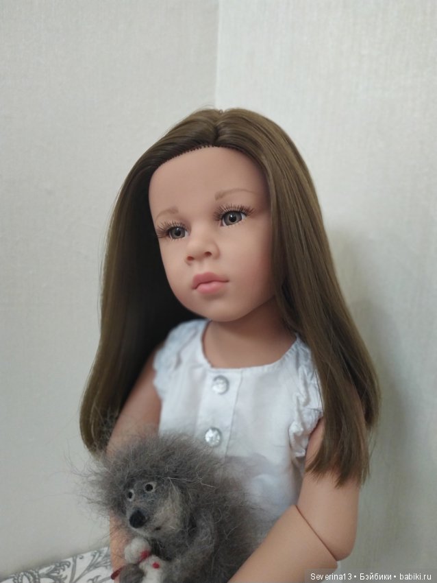 Извлекаем заводские ресницы Эмилии Готц (фото 8)