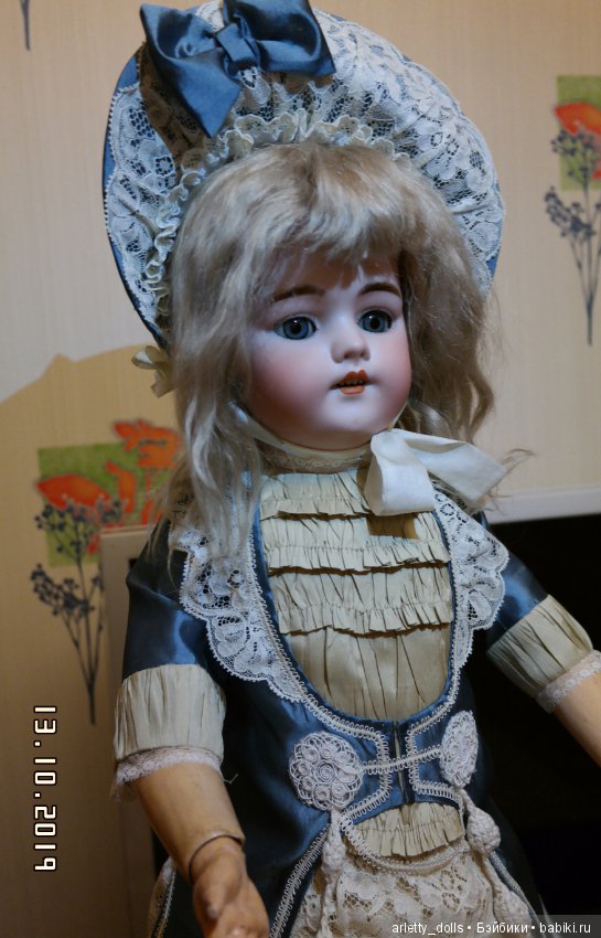 Моя сладкая девочка-конфеточка одевается