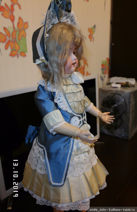 Моя сладкая девочка-конфеточка одевается