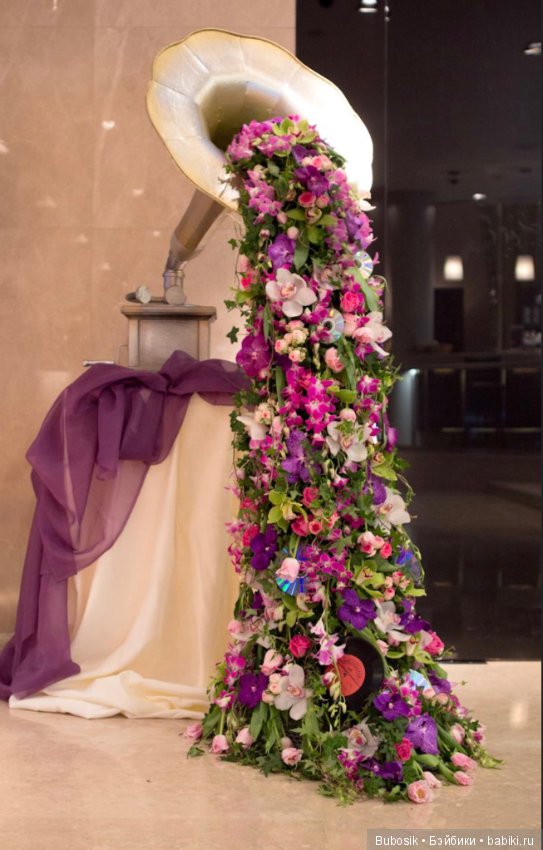 Все куклы, да куклы а о прекрасном? Например,о цветах