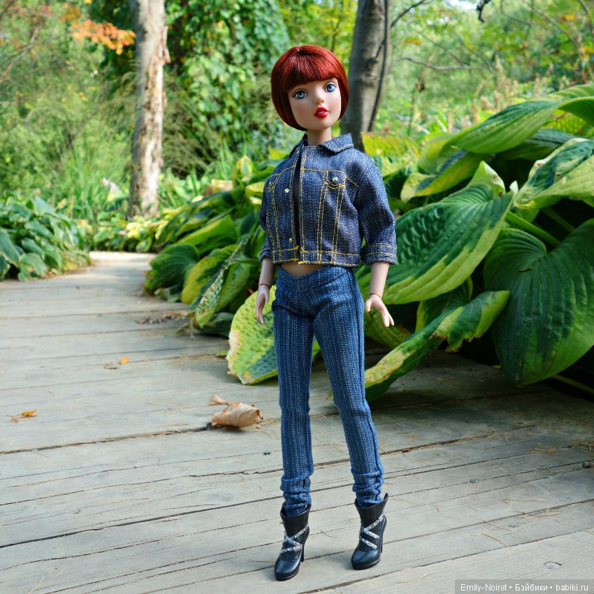 Филиппа Примроуз - кукла-блоггер