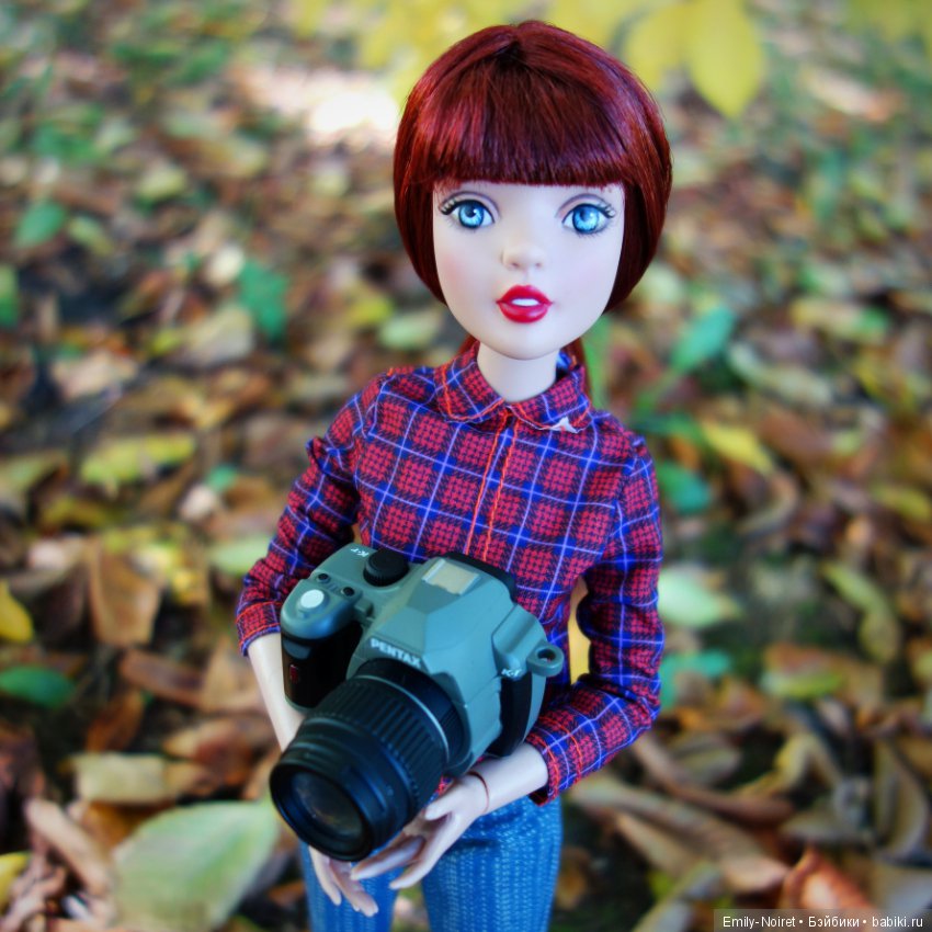 Филиппа Примроуз - кукла-блоггер