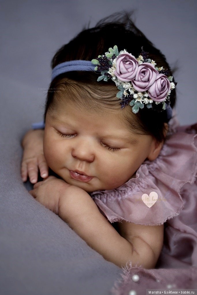 Valentina скульптора Elisa Marx, автор прототипа Jacqueline Kramer