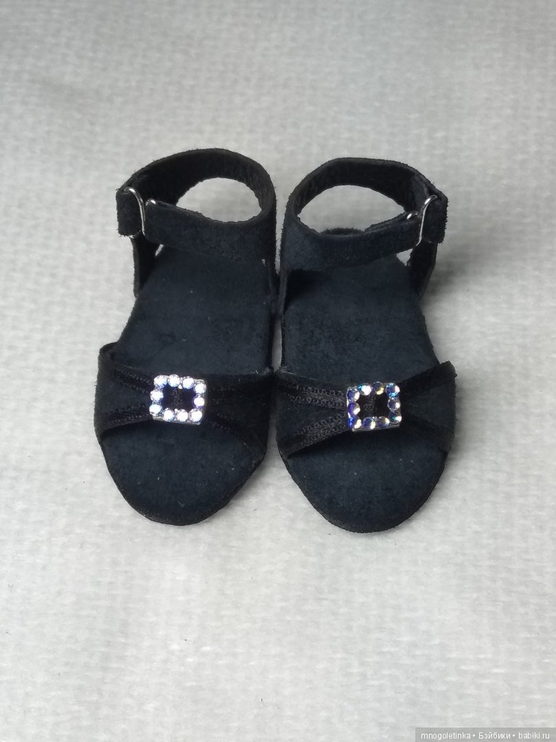 Замшевые босоножки на маленькой ножке (фото 6)