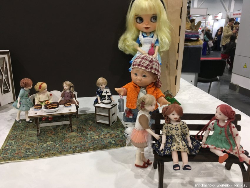 «Модна лялька» часть 2 — Выставки кукол и мишек Тедди: фоторепортажи