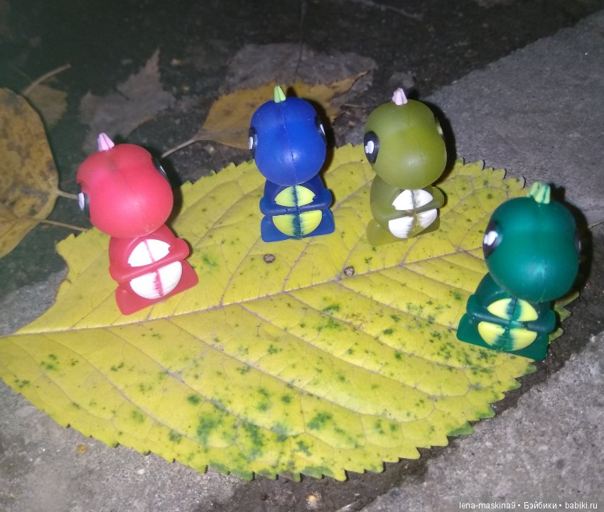 Диназаврики и их малыши, вышлю ночью в лес погулять (фото 2)