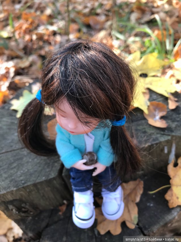 Большая прогулка малюсенькой девочки