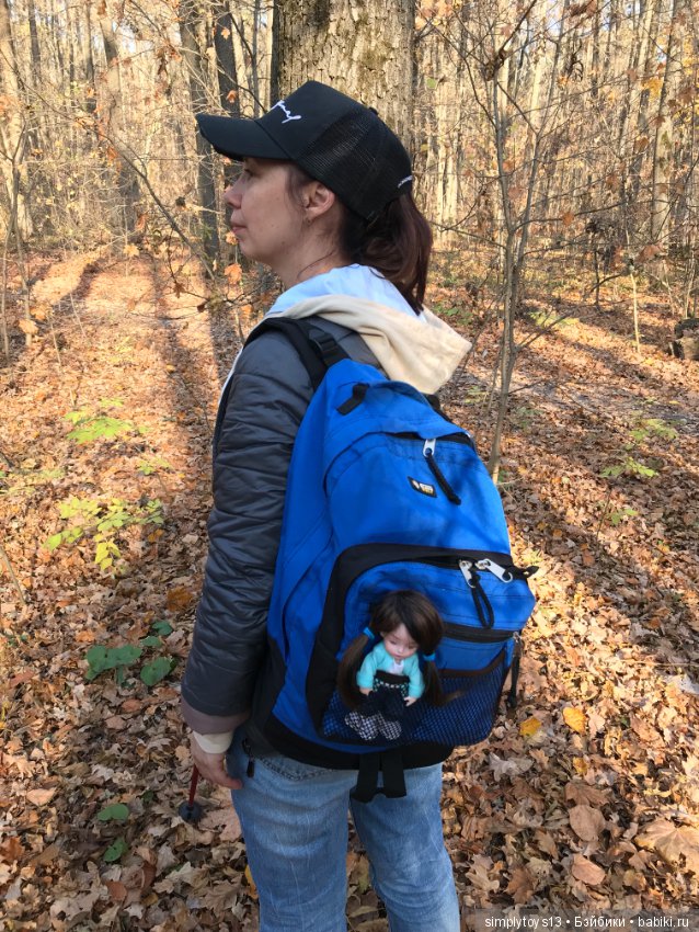 Большая прогулка малюсенькой девочки