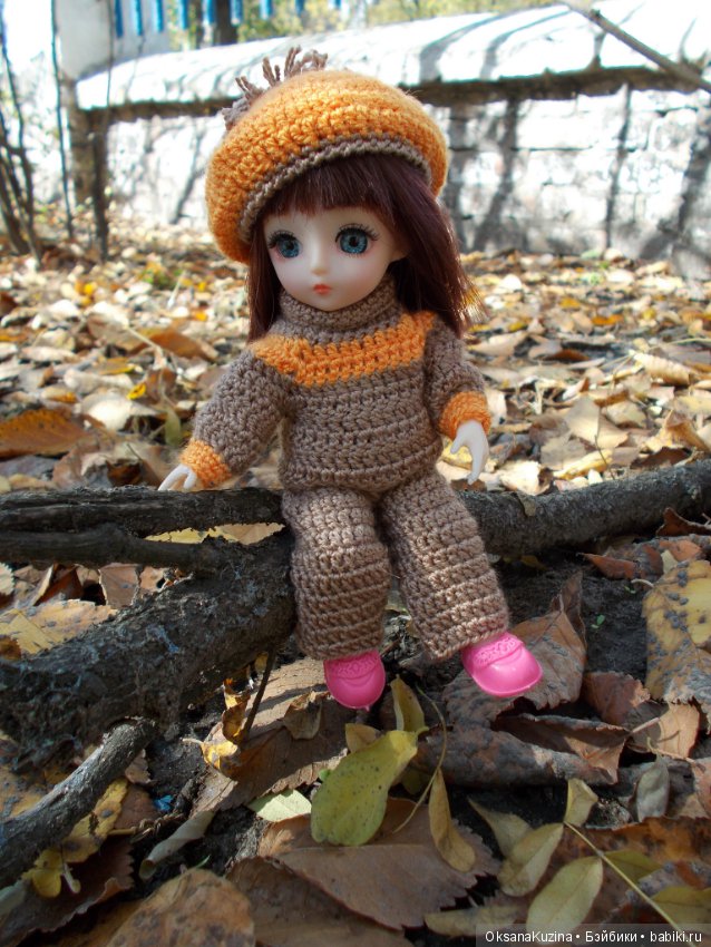 Заглянула осень в сад — Птицы улетели. За окном с утра шуршат Жёлтые метели (фото 2)