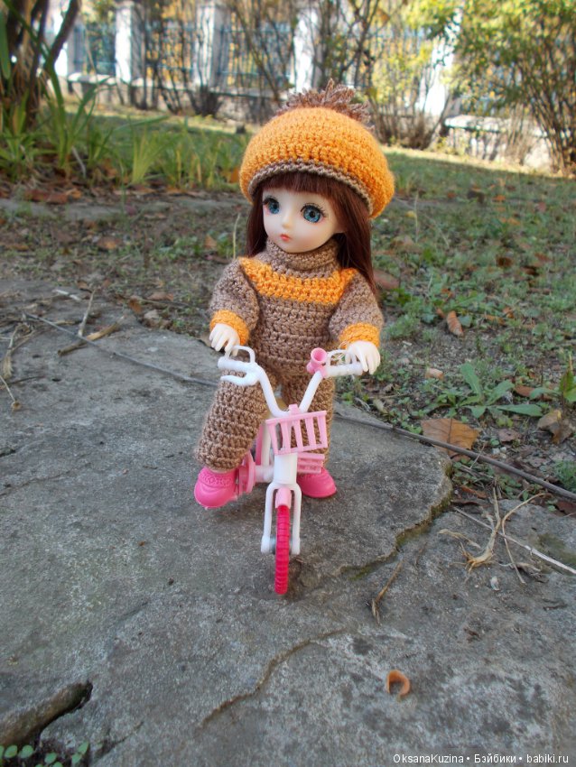 Заглянула осень в сад — Птицы улетели. За окном с утра шуршат Жёлтые метели (фото 8)