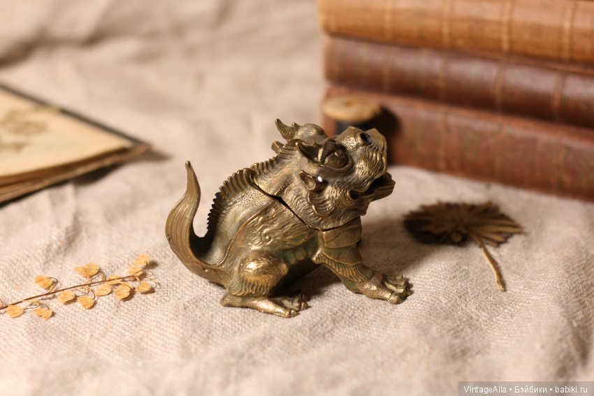 У каждой хранительницы сокровищ должна быть помощница (фото 4)