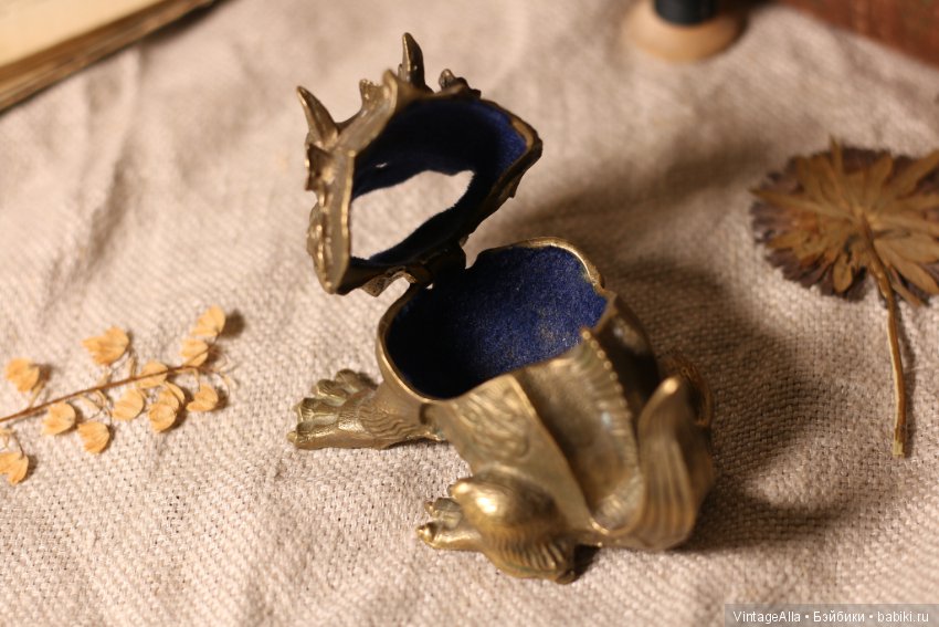 У каждой хранительницы сокровищ должна быть помощница (фото 6)