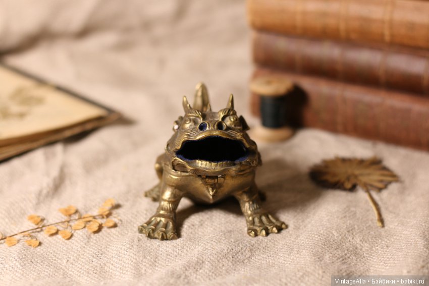 У каждой хранительницы сокровищ должна быть помощница (фото 3)