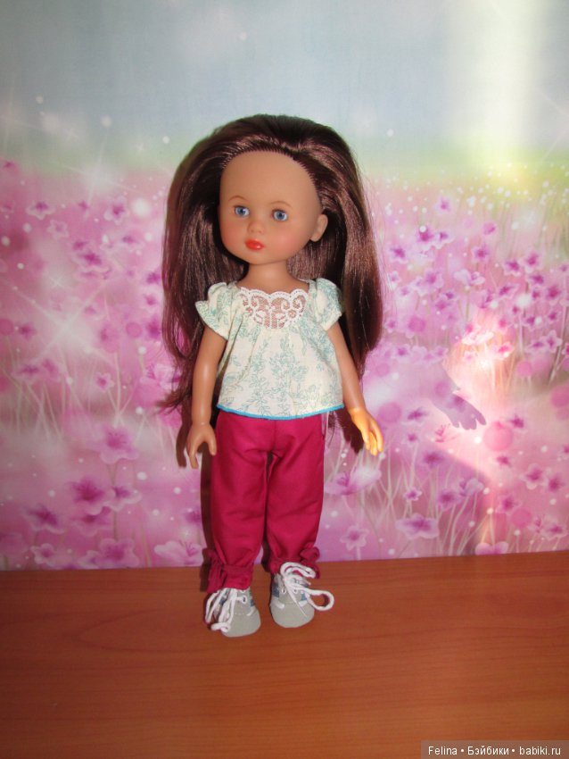 Corolle Les Cheries: Хлои