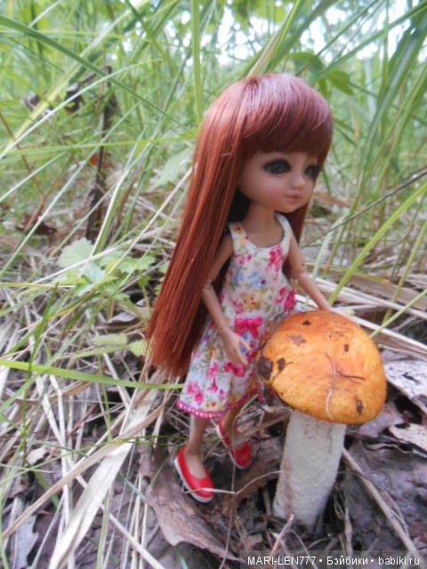 Фенечка и ее любимая подружка! Часть 2 - продолжение истории