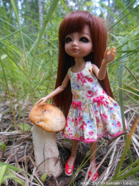 Фенечка и ее любимая подружка! Часть 2 - продолжение истории