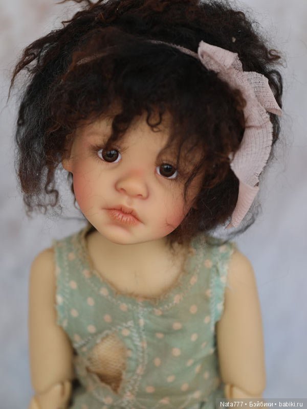 Красавица Holly! Новый преоредр от Kaye Wiggs