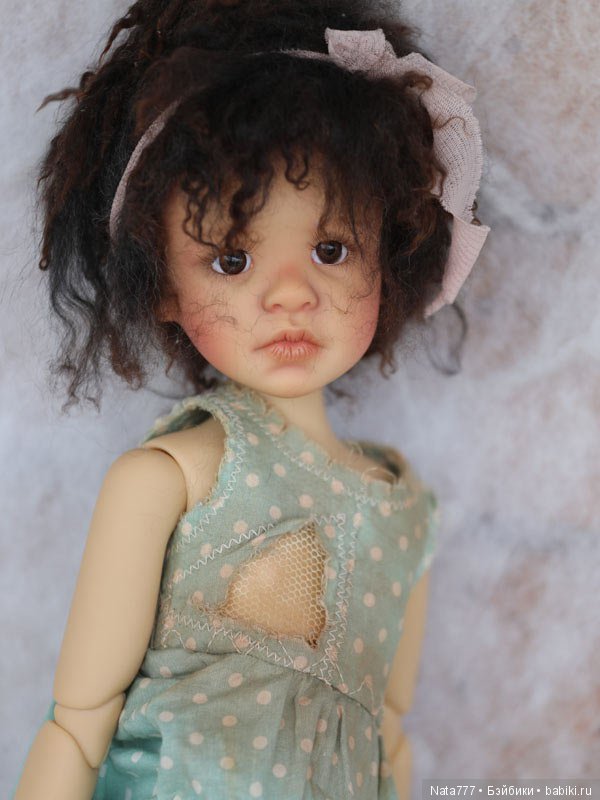 Красавица Holly! Новый преоредр от Kaye Wiggs