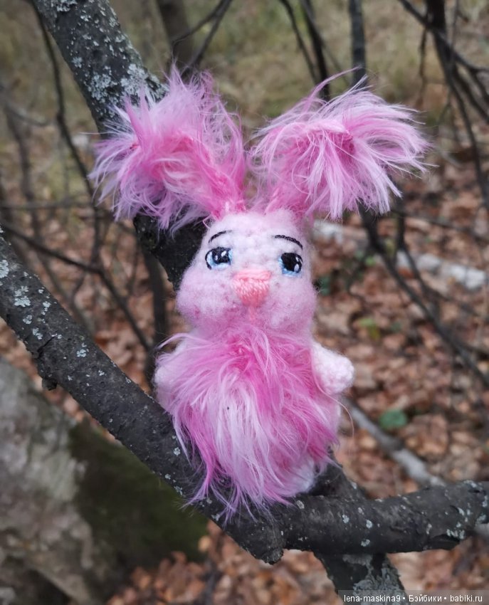 Марфушка - собралась в лес, за зайцами