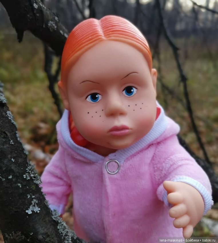 Марфушка - собралась в лес, за зайцами