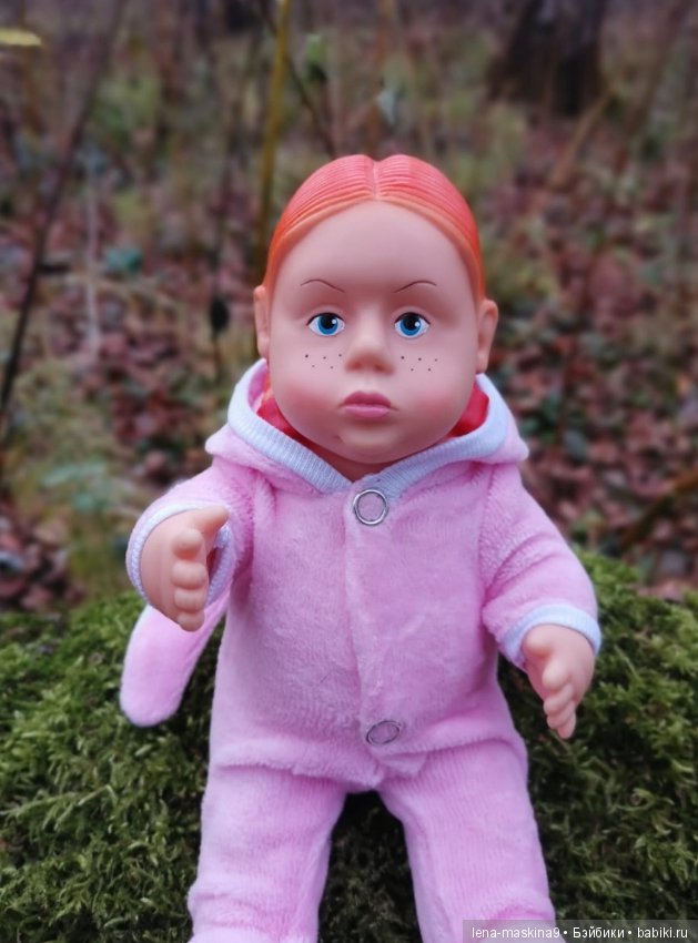 Марфушка - собралась в лес, за зайцами