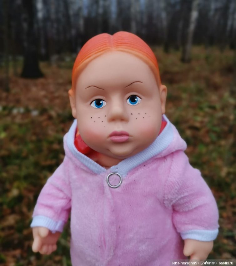 Марфушка - собралась в лес, за зайцами