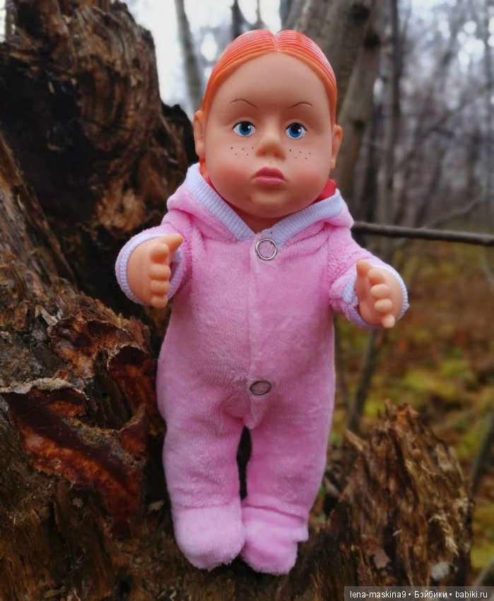 Марфушка - собралась в лес, за зайцами