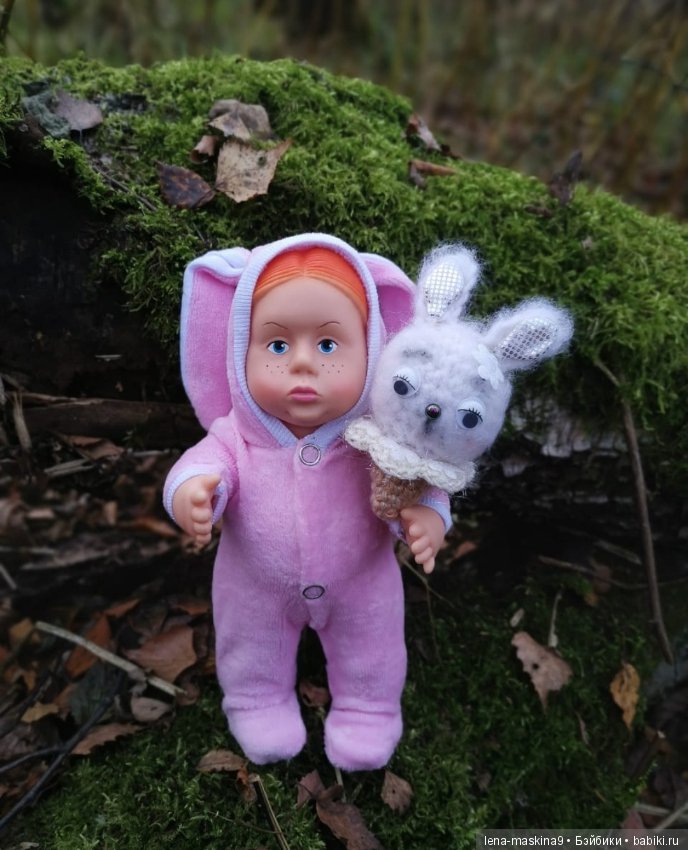 Марфушка - собралась в лес, за зайцами