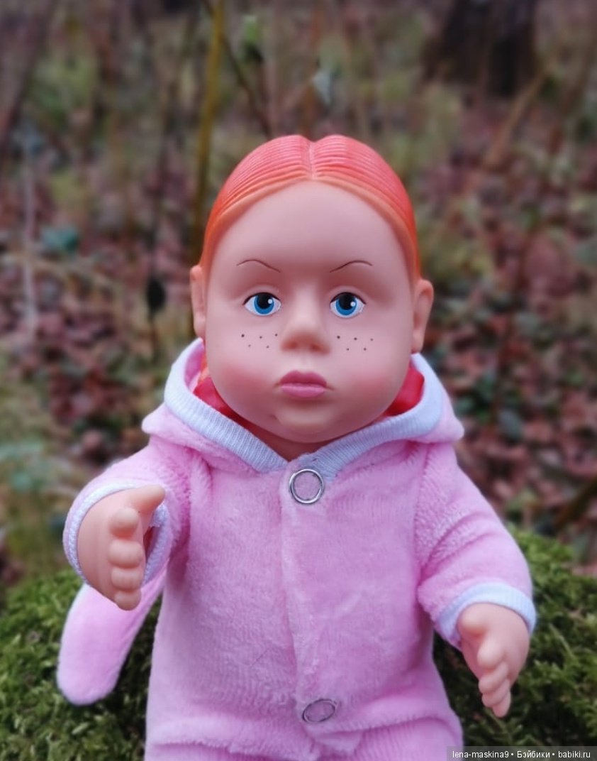 Марфушка - собралась в лес, за зайцами