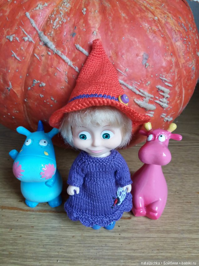 Праздник тыкв — Куклы Маша и Медведь (Simba): Маша в кармашке (фото 3)