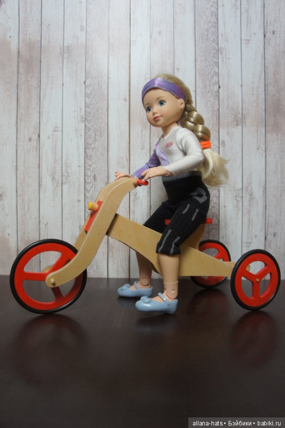 За окошком первый снег! А у нас велосипед