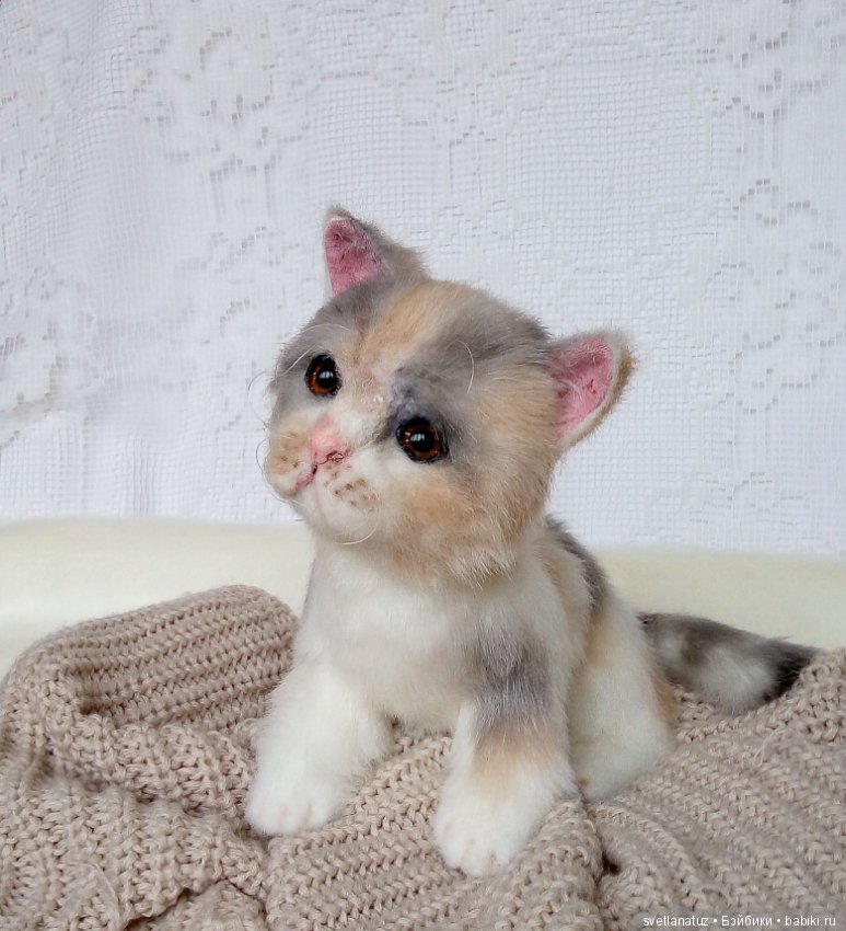 Котенок. Реалистичная плюшевая игрушка (фото 2)