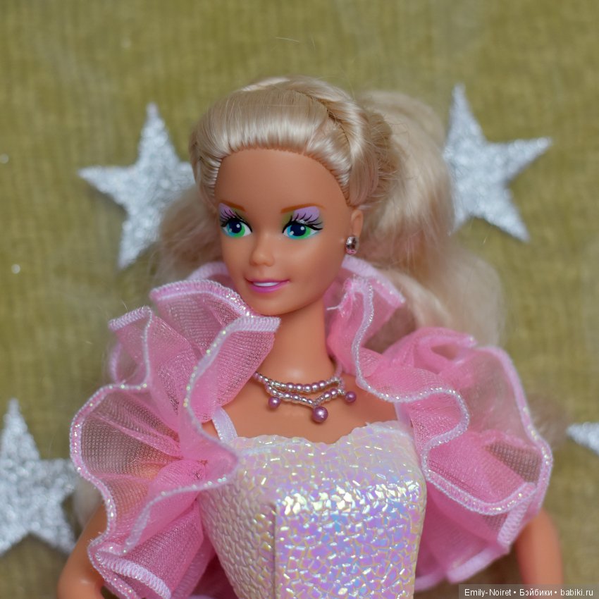 Барби 1990 годов. Costume Ball Barbie 1990. Costume Ball Barbie. Кукла Барби Costume Ball. Барби костюм бал.