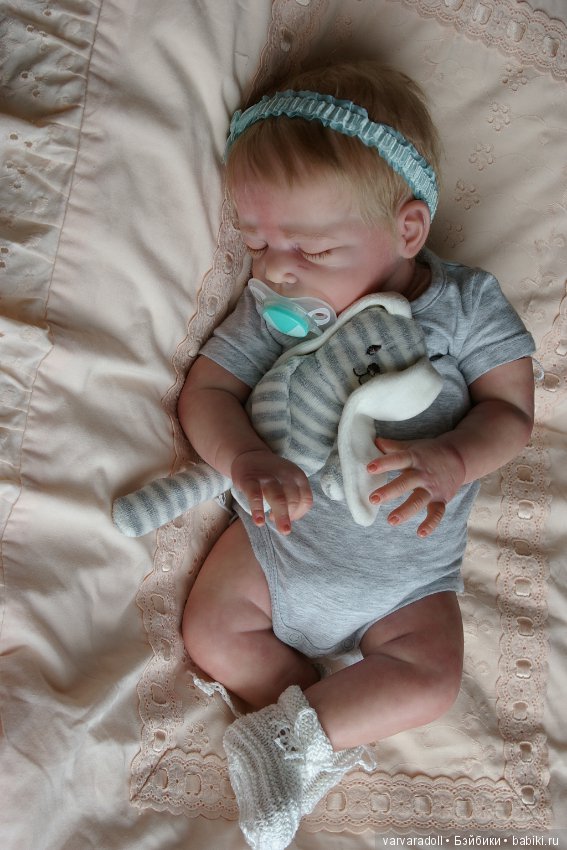 Малышка Ева уезжает в новый дом, видео сборы (фото 4)