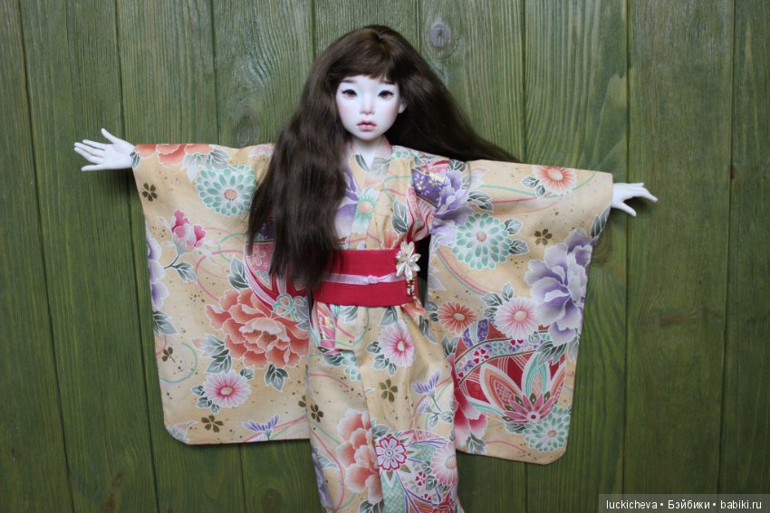 Файлин и её первое кимоно