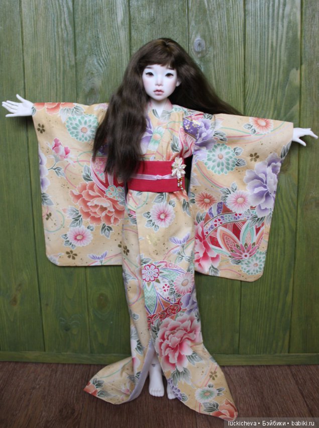 Файлин и её первое кимоно