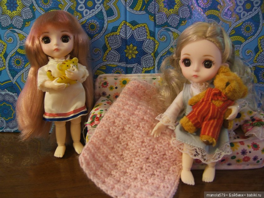 Куколки похожие на баболи. Уютная компания малышей и девушка-одуванчик