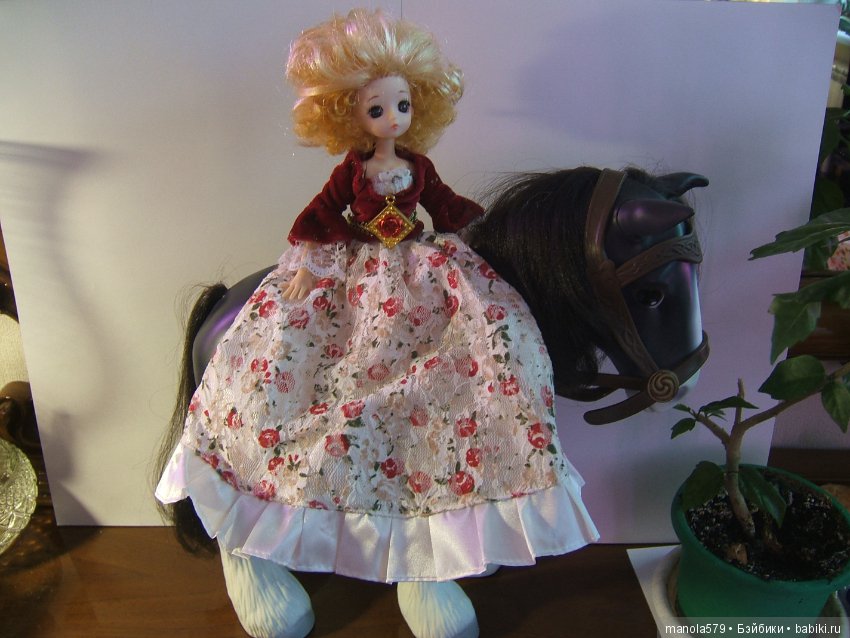 Девушка-Одуванчик — Гибриды шарнирных кукол (не БЖД): подбор тела