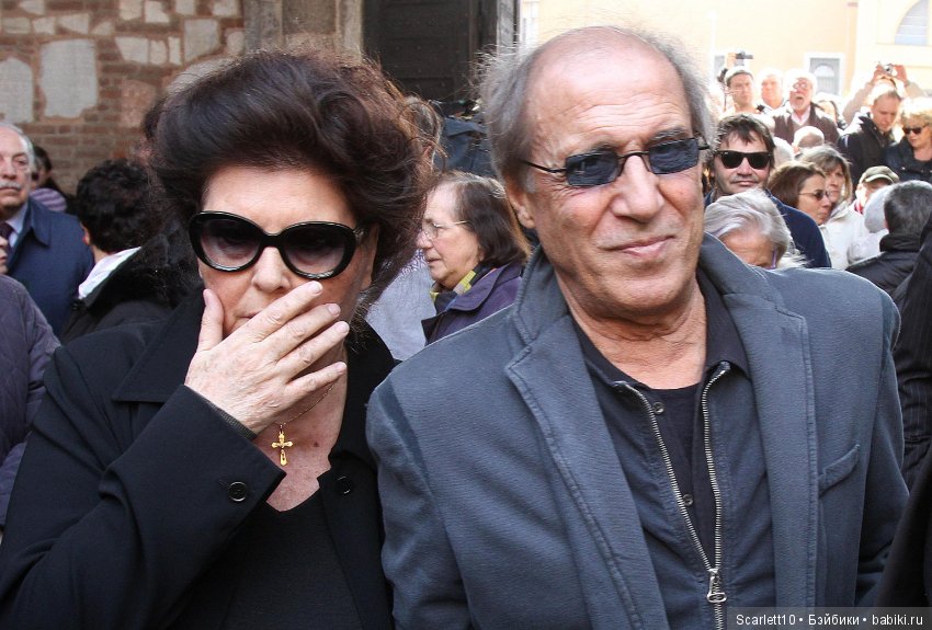 Адриано Челентано - по прозвищу “Человек на пружинах”