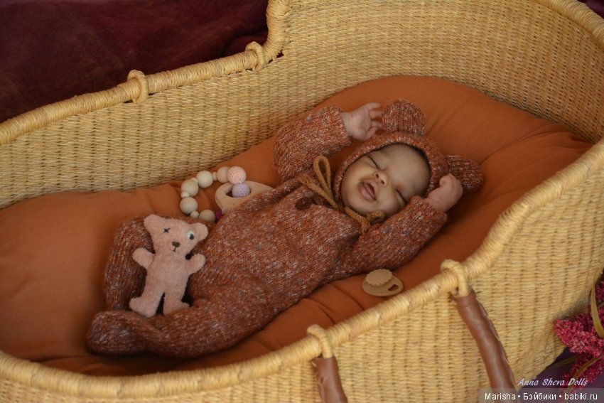 Nala скульптора Maria Jordano, автор прототипа Anna Sheva