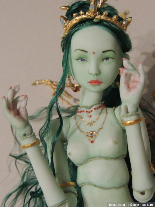 Зелёная Тара из фарфора — Авторские шарнирные куклы своими руками: лепка (фото 2)