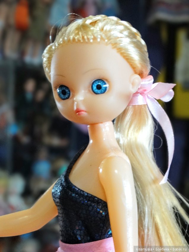 Две Барбары — Российские куклы Весна