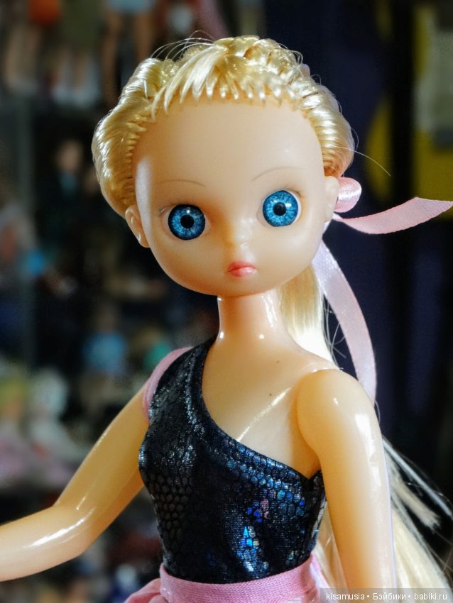 Две Барбары — Российские куклы Весна