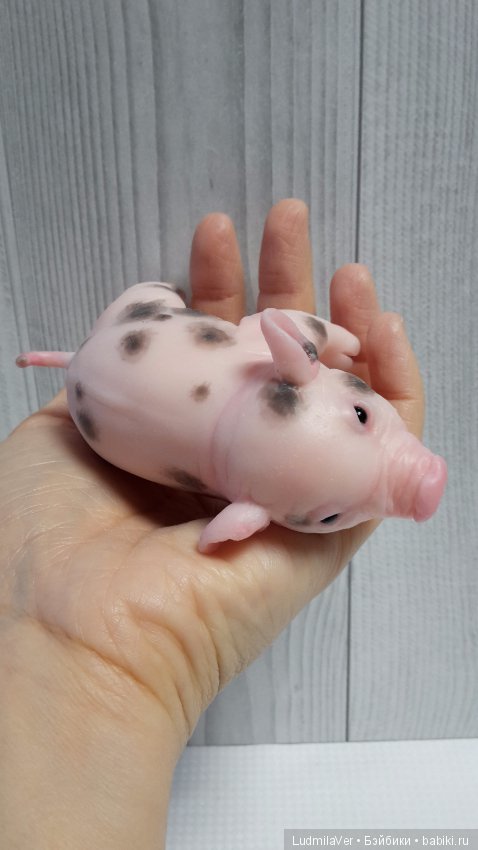 Силиконовый поросенок Пятнистик
