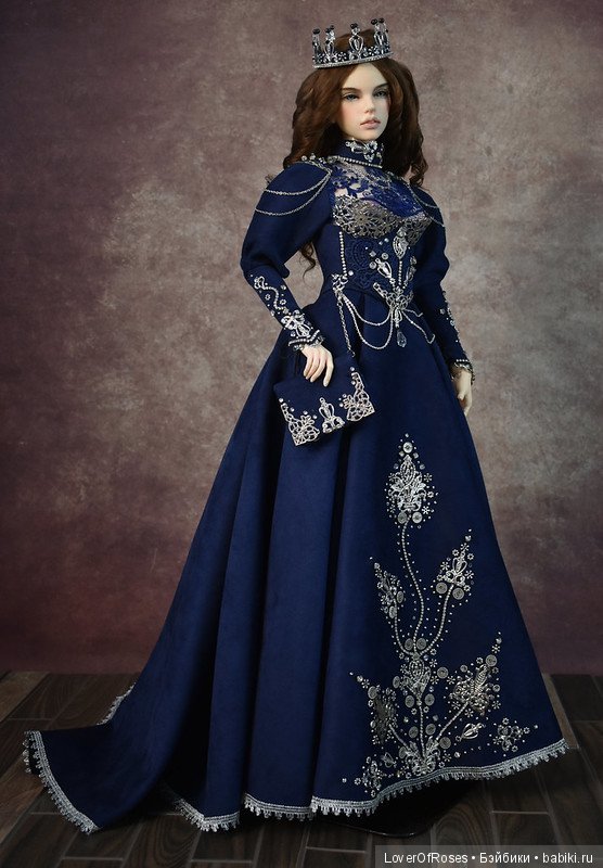 Новый аутфит на Iplehouse SID